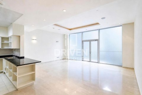 Huoneisto Palm Jumeirah, Dubai, Arabiemiraatit 1 makuuhuone, 124.3 m2 № 759712 - kuva 2