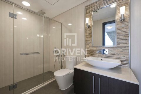 Apartman u DIFC, Dubai, UAE 2 spavaćih soba, 144.84 m2 Br. 759715 - fotografija 13