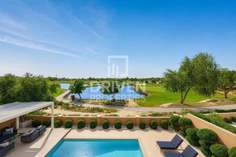 Vilă de închiriat în Jumeirah Golf Estates, Dubai, EAU 5 dormitoare, 817.83 mp.  №759717 - poză 10