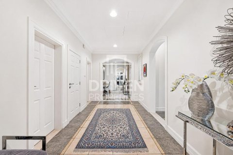 Vilă de închiriat în Jumeirah Golf Estates, Dubai, EAU 5 dormitoare, 817.83 mp.  №759717 - poză 12