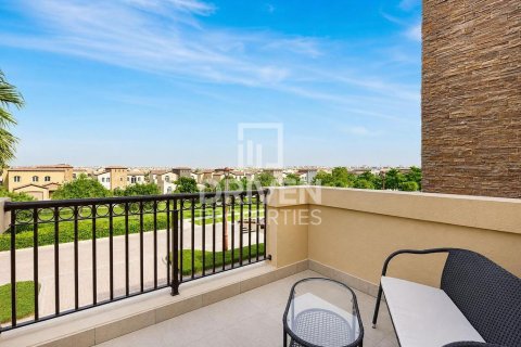Vilă de închiriat în Jumeirah Golf Estates, Dubai, EAU 5 dormitoare, 817.83 mp.  №759717 - poză 8