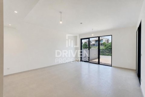 Kamienica do wynajęcia w Jebel Ali, Dubai, ZEA 4 sypialnie, 254.74 mkw., nr 759714 - zdjęcie 1