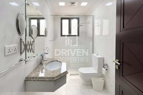 Vilë në Palm Jumeirah, Dubai, Emiratet e Bashkuara Arabe 5 dhoma gjumi, 622.36 m2. № 759711 - Foto 26