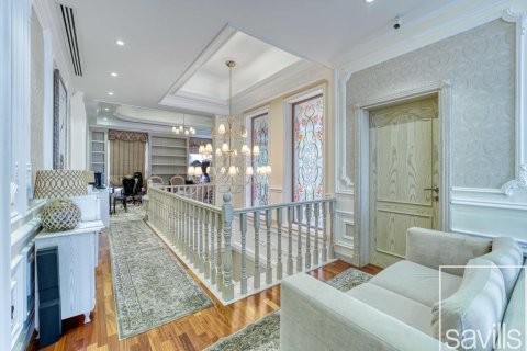 Villa à vendre à Emirates Hills, Dubai, EAU 5 chambres, 836.13 m2 № 747152 - photo 12