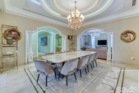Villa à vendre à Emirates Hills, Dubai, EAU 5 chambres, 836.13 m2 № 747152 - photo 4