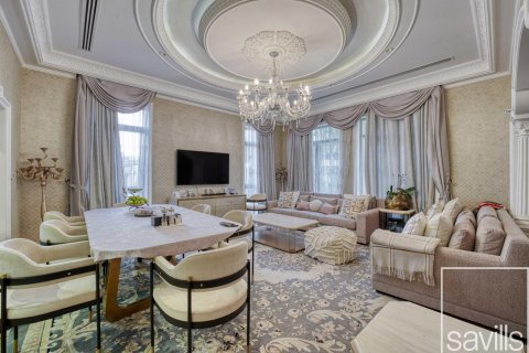 Villa à vendre à Emirates Hills, Dubai, EAU 5 chambres, 836.13 m2 № 747152 - photo 7