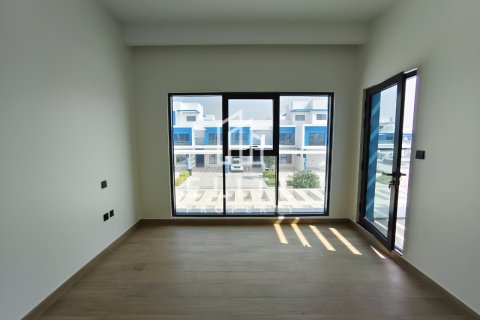 Kuća u nizu u gradu Dubai, UAE 4 spavaće sobe, 211 m2 Br. 659399 - Slika 20
