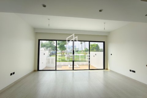 Kuća u nizu u gradu Dubai, UAE 4 spavaće sobe, 211 m2 Br. 659399 - Slika 4