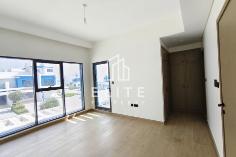 Kuća u nizu u gradu Dubai, UAE 4 spavaće sobe, 211 m2 Br. 659399 - Slika 18