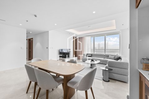 Huoneisto Dubai Harbour, Dubai, Arabiemiraatit 3 makuuhuonetta, 171 m2 № 659397 - kuva 3
