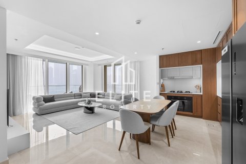 Huoneisto Dubai Harbour, Dubai, Arabiemiraatit 3 makuuhuonetta, 171 m2 № 659397 - kuva 2
