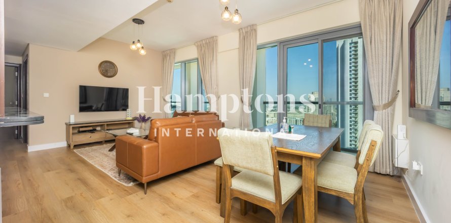The Views、Dubai、UAEにあるマンション 2ベッドルーム、131.458 m2 No714208