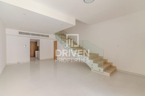 Müüa ridamaja asukohaga Jumeirah Village Circle, Dubai, AÜE: 4 magamistoaga, 376 m² Nr 654721 - pilt 1