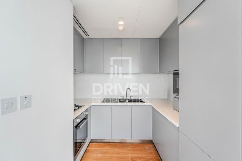 Müüa korter asukohaga Jumeirah Lake Towers, Dubai, AÜE: 2 magamistoaga, 108 m² Nr 654724 - pilt 12