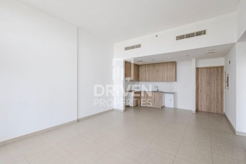 Apartment in Town Square, Dubai, UAE 3 bedrooms, 141 sq.m. № 654722 - photo 3