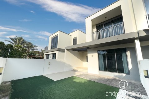 Villa in Dubai Hills Estate, UAE 3 bedrooms, 212 sq.m. № 754887 - photo 5