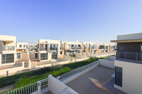 Üürile anda villa asukohaga Dubai Hills Estate, Dubai, AÜE: 5 magamistoaga, 352.10237000 m² Nr 715546 - pilt 4