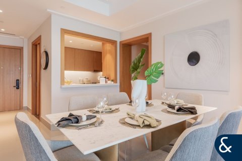 Apartament de închiriat în Downtown Dubai (Downtown Burj Dubai), Dubai, EAU 3 dormitoare, 190 mp. №666252 - poză 14