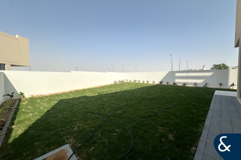 Villa en alquiler en Dubai South (Dubai World Central), Dubai, EAU 4 dormitorios, 397 m2 № 666249 - foto 3