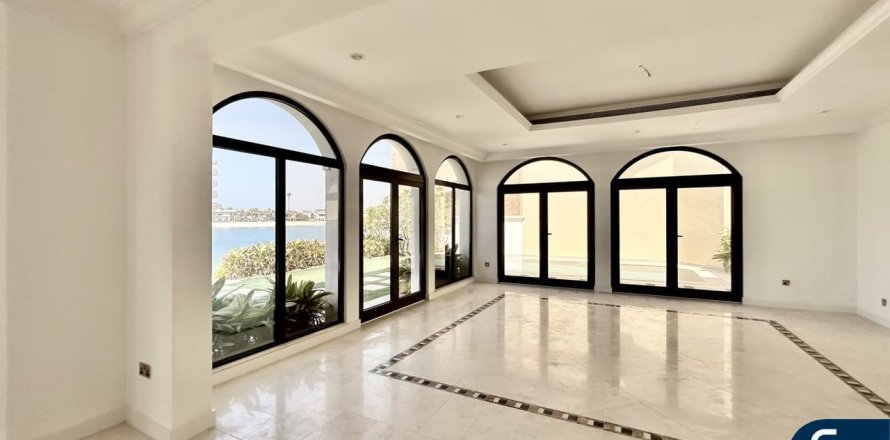 וילה ב Palm Jumeirah, Dubai, איחוד האמירויות 4 חדרי שינה, 1245 מ"ר מספר 666251