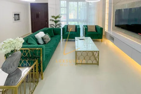 Huvila Jumeirah Village Circle, Dubai, Arabiemiraatit 4 makuuhuonetta, 201 m2 № 658769 - kuva 4