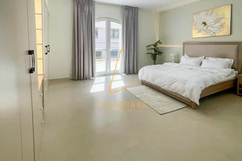 Huvila Jumeirah Village Circle, Dubai, Arabiemiraatit 4 makuuhuonetta, 201 m2 № 658769 - kuva 6