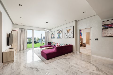 Apartamento en venta en Business Bay, Dubai, EAU 2 dormitorios, 282.15 m2 № 748931 - foto 2