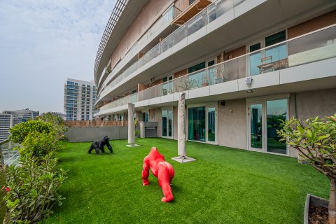 Apartamento en venta en Business Bay, Dubai, EAU 2 dormitorios, 282.15 m2 № 748931 - foto 12