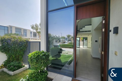 The Valley、Dubai、UAE にあるマンションの賃貸物件 4ベッドルーム、217 m2、No688867 - 写真 2