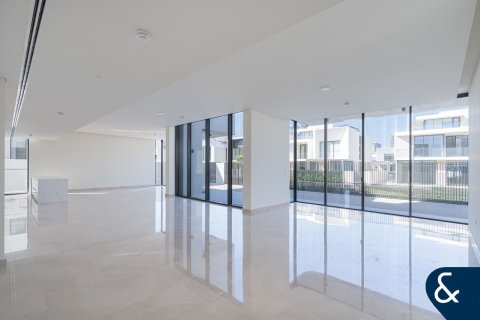 Villa in Dubai Hills Estate, UAE 5 bedrooms, 660 sq.m. № 688847 - photo 6