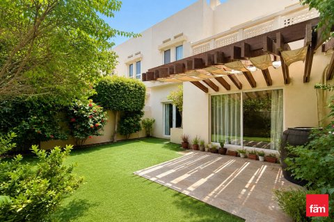 Huvila Dubai, Arabiemiraatit 4 makuuhuonetta, 214.3 m2 № 721104 - kuva 3