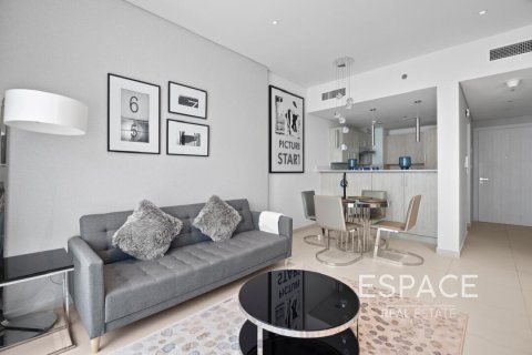Apartmán v SEVEN RESIDENCES v Palm Jumeirah, Dubai, SAE 1 spálňa, 66 m2 č. 650395 - Fotografia 1
