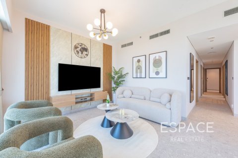 Пәтер GOLF SUITES, Дубай Хилс Эстейт, БАӘ-да 3 жатын бөлмелер, 160 м² № 650401 - фото 4