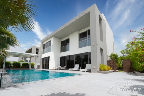 Dubai Hills Estate, Dubai, संयुक्त अरब अमीरात में विला, 5 बेडरूम, 573.8 वर्ग मीटर, संख्या 629636 - फ़ोटो 3