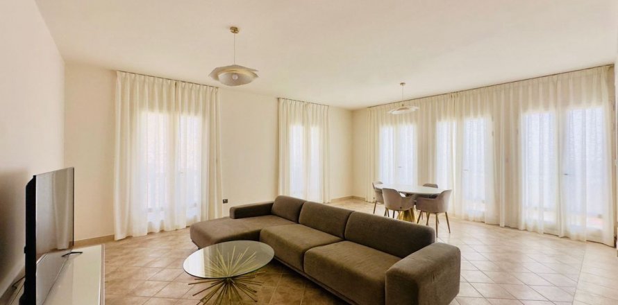 Byt v Dubai, SAE 2 ložnice, 171.3 m² Č.: 630449