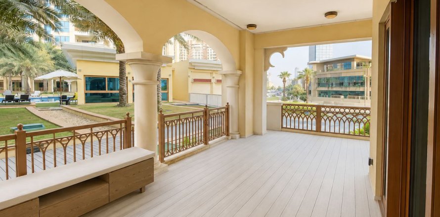 Appartement à Palm Jumeirah, Dubai, EAU: 2 chambres, 183.5 m2 № 751991