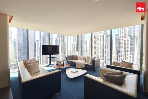 Apartament de închiriat în Business Bay, Dubai, EAU 2 dormitoare, 205.2 mp. №751996 - poză 2