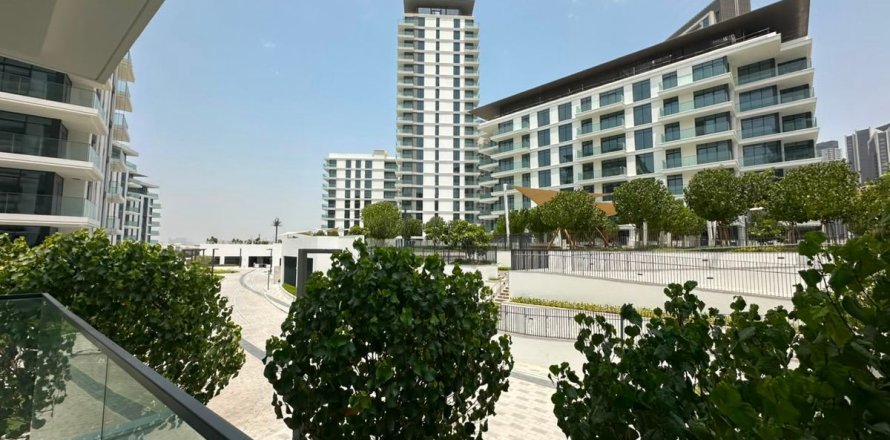 Dubai、UAEにあるマンション 2ベッドルーム、121.9 m2 No751995