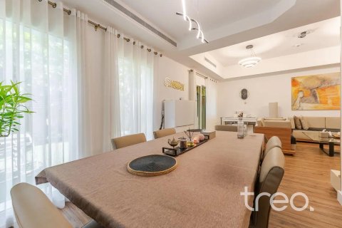 Vila v Arabian Ranches, Dubai, SAE 2 ložnice, 206.15 m² Č.: 739227 - fotografie 3