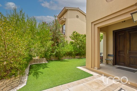 Villa til salg i Arabian Ranches 2, Dubai, UAE 3 soveværelser, 294.32 kvm № 739223 - foto 16