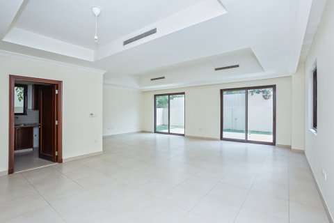 Vila di Arabian Ranches 2, Dubai, UEA 3 kamar tidur, 294.32 m2 nomor 739224 - foto 2