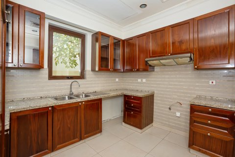 Vila di Arabian Ranches 2, Dubai, UEA 3 kamar tidur, 294.32 m2 nomor 739224 - foto 7