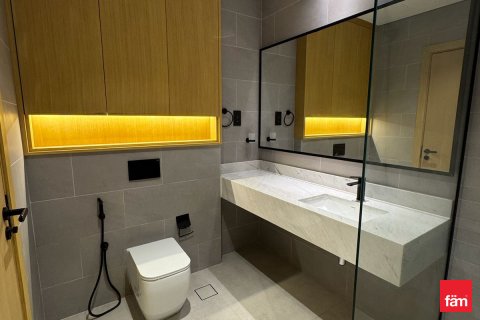 Lägenhet uthyres i Business Bay, Dubai, UAE 3 sovrum, 137.3 kvm Nr. 655639 - fotografi 19