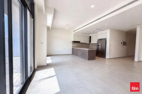 Villa til leie i Dubai, Emiratene 3 soverom, 168 kvm Nr. 655637 - Foto 2