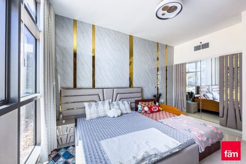 Lägenhet till försäljning i Dubai, UAE 2 sovrum, 189.2 kvm Nr. 655642 - fotografi 8