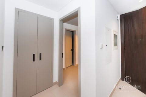 Tilal Al Ghaf, Dubai, UAE의 임대용 빌라 침실 3개, 140제곱미터 번호 688197 - 사진 7