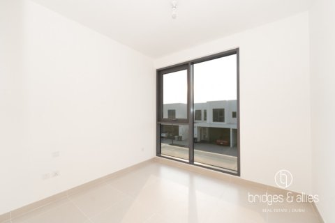 Villa itt: Dubai Hills Estate, EAE, 3 hálószoba, 203 m², azonosító: 688193 - fénykép 20