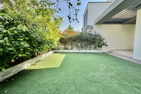 Villa itt: Dubai Hills Estate, EAE, 3 hálószoba, 203 m², azonosító: 688192 - fénykép 6