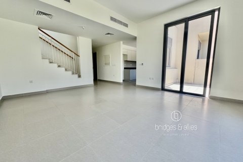 Villa itt: Dubai Hills Estate, EAE, 3 hálószoba, 194 m², azonosító: 688194 - fénykép 5