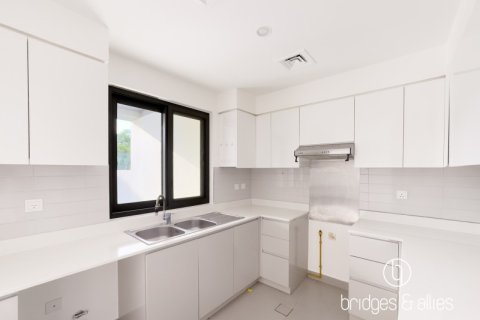 Villa itt: Dubai Hills Estate, EAE, 3 hálószoba, 194 m², azonosító: 688191 - fénykép 5